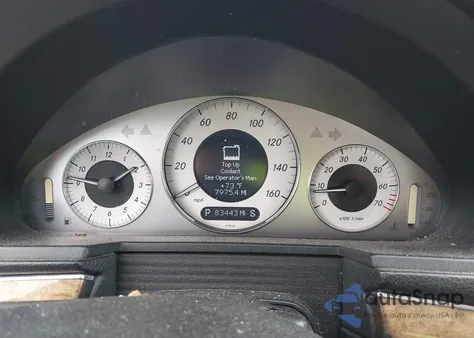 2008 Mercedes-Benz E 350 4Matic z USA, uszkodzony, nr VIN WDBUF87X98B284275